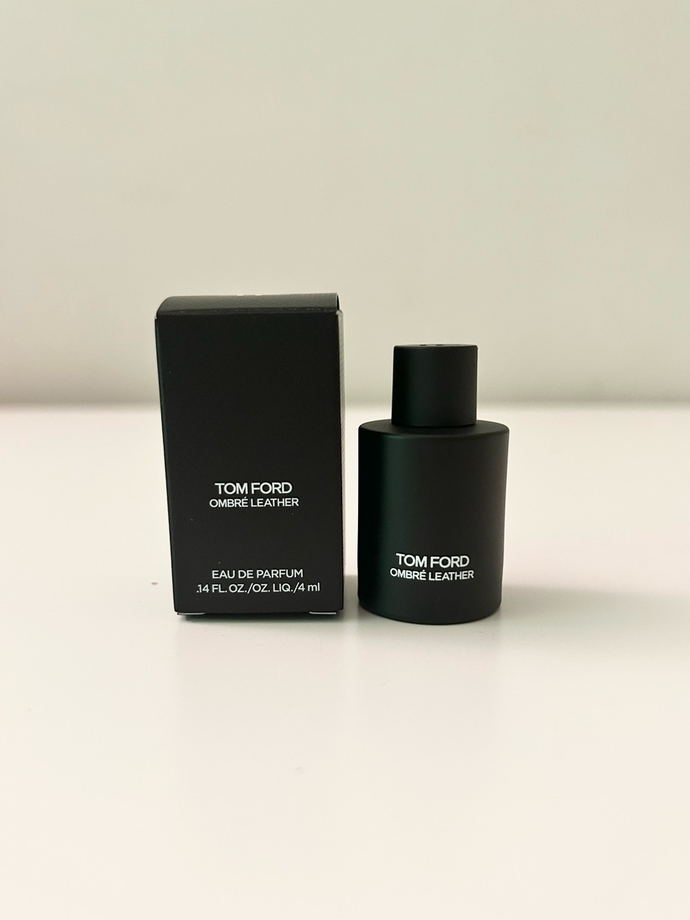 🌸TOM FORD Ombre Leather EDP Dabber Deluxe Mini 4 mL
